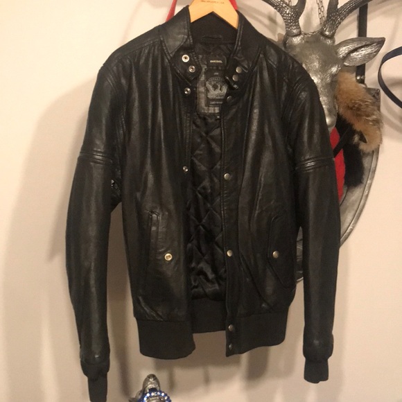 Diesel leather jacket with removable sleeves - Picture 1 of 4